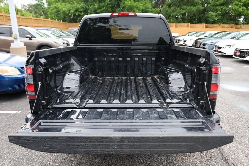 2022 Nissan Frontier Crew Cab S