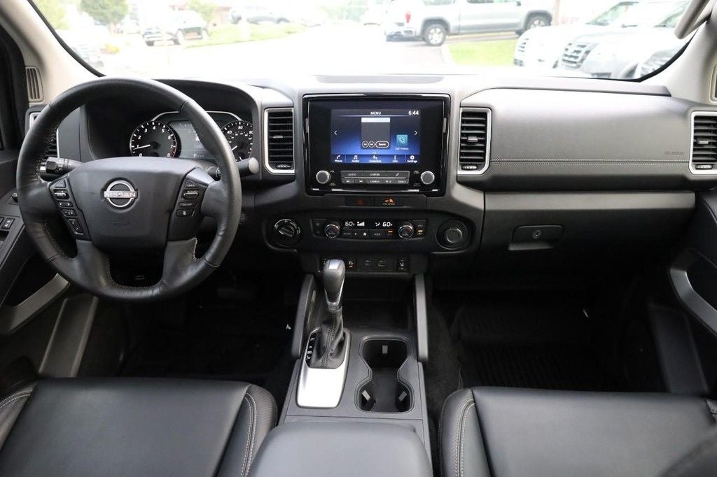 2022 Nissan Frontier SV 4WD Premium/ Tech/ Conv Pkgs [MotorTrend Certified