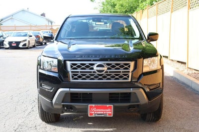 2022 Nissan Frontier Crew Cab SV