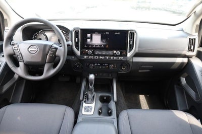 2026 Nissan Frontier Crew Cab SV