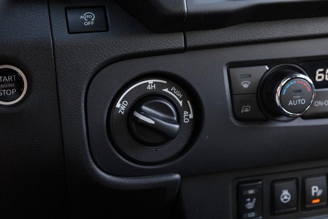 2025 Nissan Frontier Crew Cab PRO-4X®