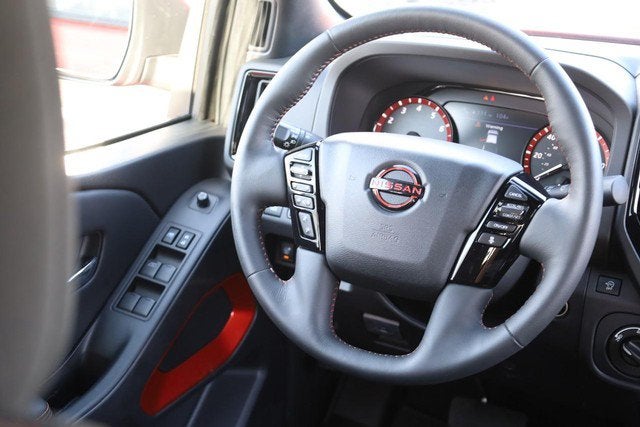 2025 Nissan Frontier Crew Cab PRO-4X®