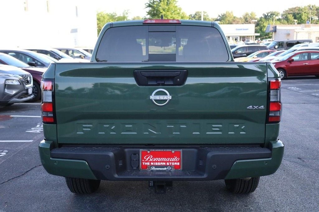 2026 Nissan Frontier Crew Cab SV