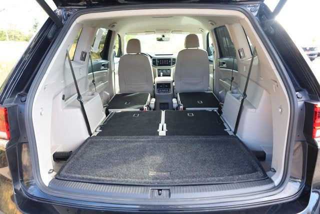 2021 Volkswagen Atlas 3.6L V6 SE w/Technology R-Line