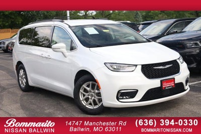 2022 Chrysler Pacifica Touring L [MotorTrend Certified]