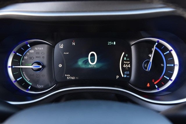2024 Chrysler Pacifica Hybrid Select