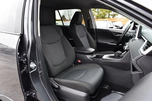 2025 Toyota RAV4 XLE AWD