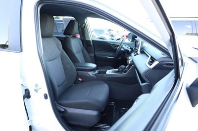 2025 Toyota RAV4 XLE AWD