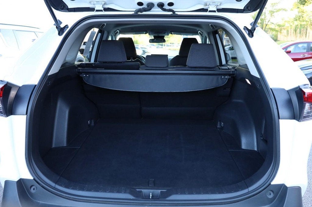 2025 Toyota RAV4 XLE AWD