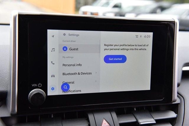 2025 Toyota RAV4 XLE AWD [MotorTrend Certified]
