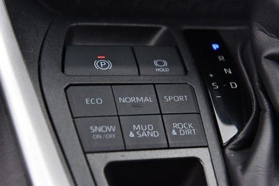 2025 Toyota RAV4 XLE AWD [MotorTrend Certified]