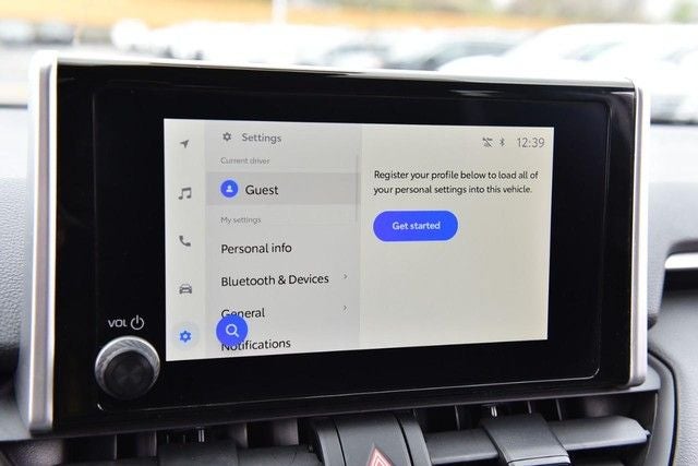 2025 Toyota RAV4 XLE AWD [MotorTrend Certified]