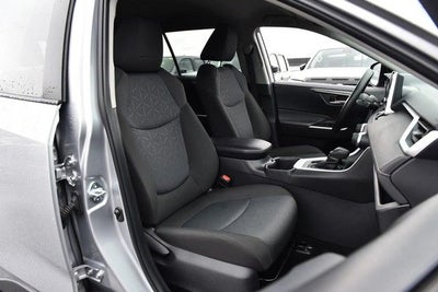 2025 Toyota RAV4 XLE AWD [MotorTrend Certified]