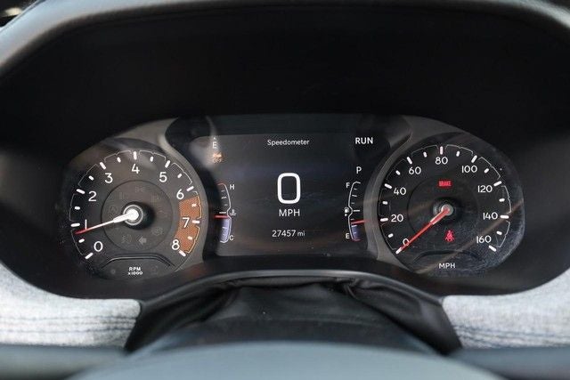 2025 Jeep Compass Latitude Sun & Sound / Convenience Group