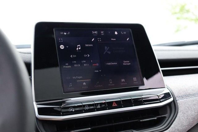 2025 Jeep Compass Latitude 4WD Sun & Sound / Convenience Group