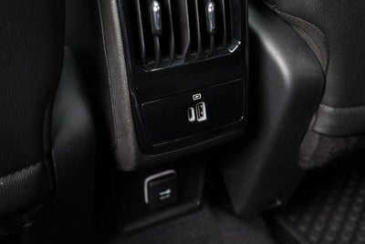 2025 Jeep Compass Latitude 4WD Sun & Sound / Convenience Group