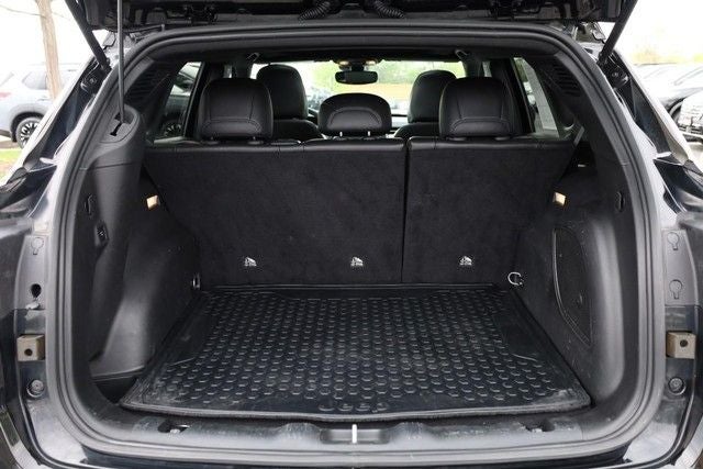 2025 Jeep Compass Latitude 4WD Sun & Sound / Convenience Group