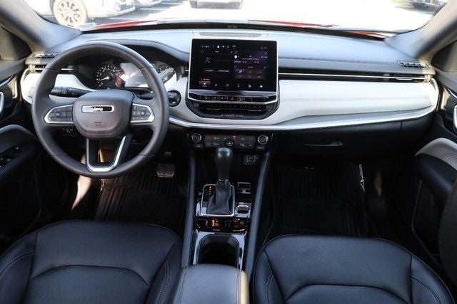 2025 Jeep Compass Limited 4WD [MotorTrend Certified]