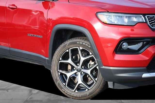 2025 Jeep Compass Limited 4WD [MotorTrend Certified]