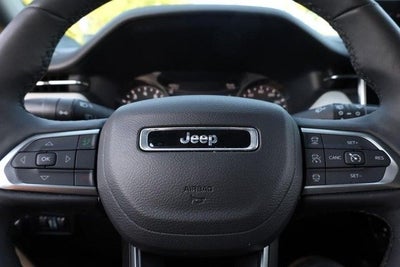 2025 Jeep Compass Limited 4WD [MotorTrend Certified]
