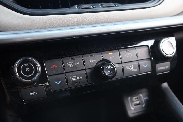 2025 Jeep Compass Limited 4WD [MotorTrend Certified]