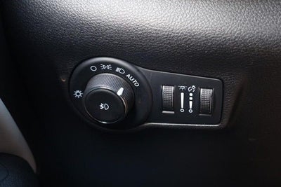 2025 Jeep Compass Limited 4WD [MotorTrend Certified]