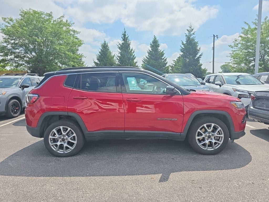 2025 Jeep Compass Limited 4WD [MotorTrend Certified]