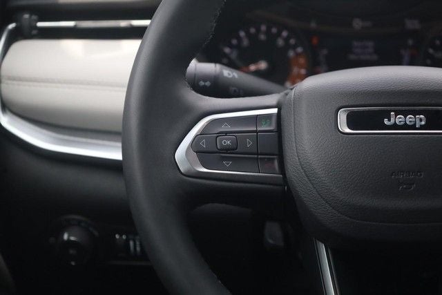2025 Jeep Compass Limited 4WD [MotorTrend Certified]