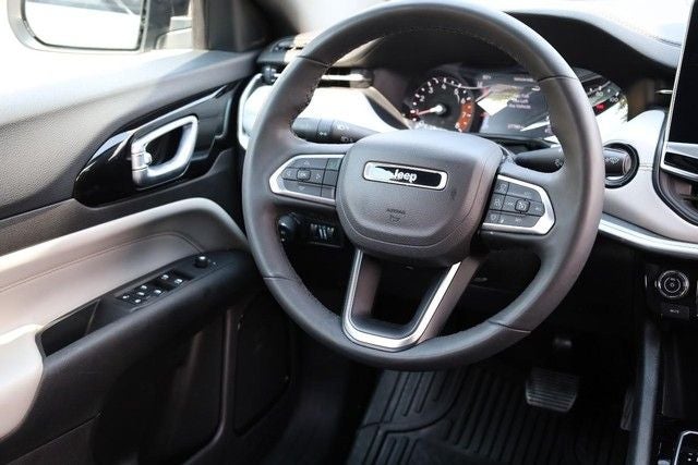 2025 Jeep Compass Limited 4WD [MotorTrend Certifed]