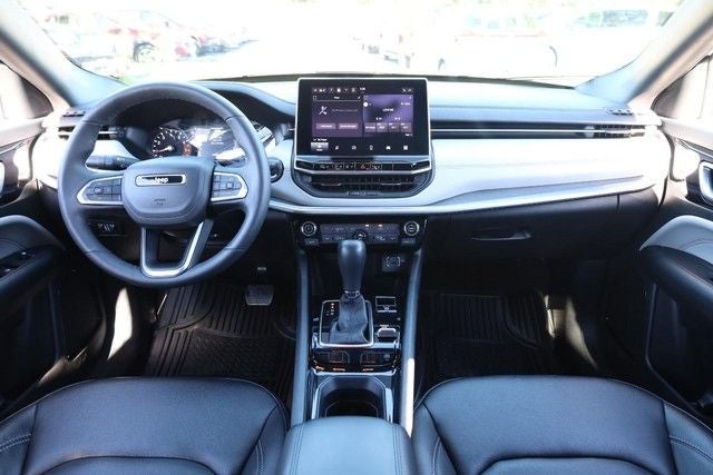 2025 Jeep Compass Limited 4WD [MotorTrend Certified]