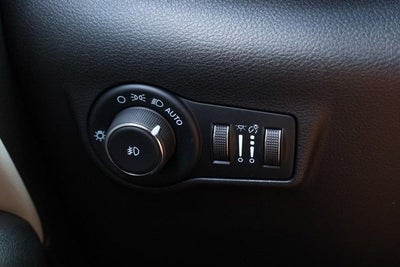 2025 Jeep Compass Limited 4WD [MotorTrend Certified]