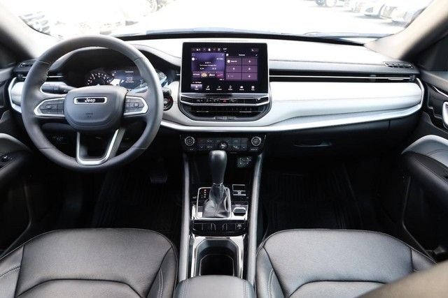 2025 Jeep Compass Limited 4WD [MotorTrend Certified]