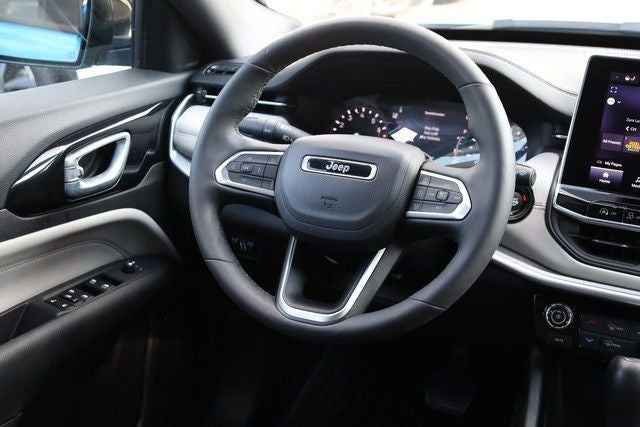 2025 Jeep Compass Limited 4WD [MotorTrend Certified]