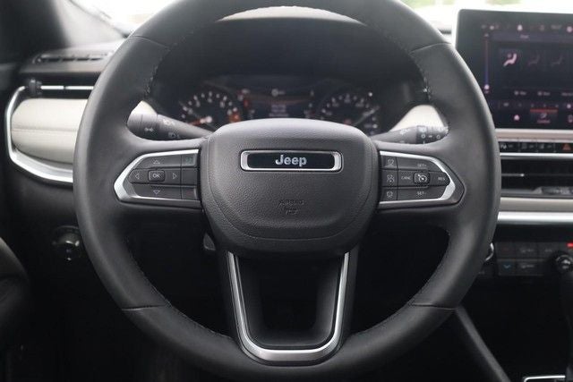 2025 Jeep Compass Limited 4WD [MotorTrend Certified]