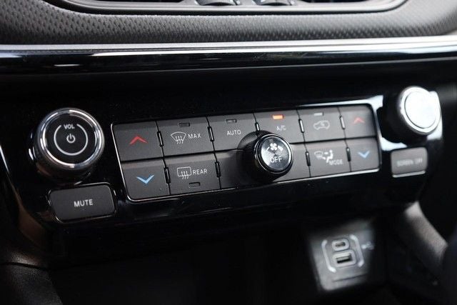 2025 Jeep Compass Trailhawk 4WD [MotorTrend Certified]