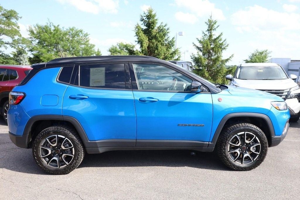 2025 Jeep Compass Trailhawk 4WD [MotorTrend Certified]