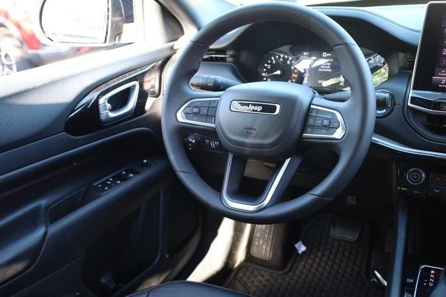 2025 Jeep Compass Trailhawk [MotorTrend Certified]