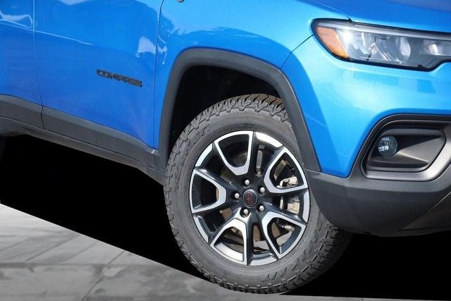 2025 Jeep Compass Trailhawk 4WD Trailer/ Tow Group [MotorTrend Certified]