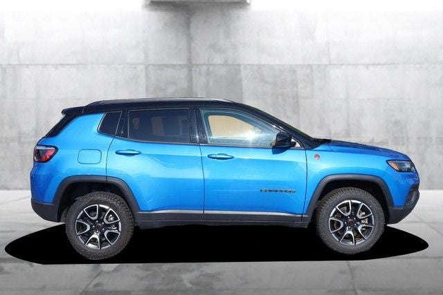 2025 Jeep Compass Trailhawk 4WD Trailer/ Tow Group [MotorTrend Certified]