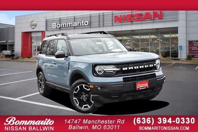 2023 Ford Bronco Sport Outer Banks 4WD Shadow Black Roof