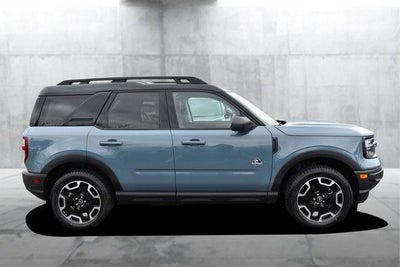 2023 Ford Bronco Sport Outer Banks 4WD Shadow Black Roof