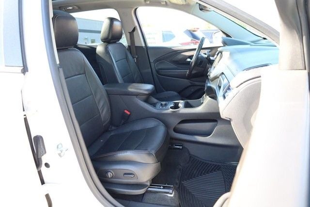 2020 GMC Terrain SLT Preferred Package/ Infotainment II Package