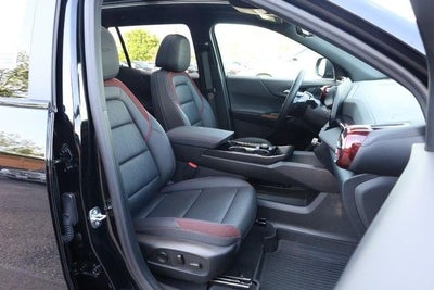 2026 Chevrolet Equinox RS w/ Panoramic Moonroof & Convenience Package III