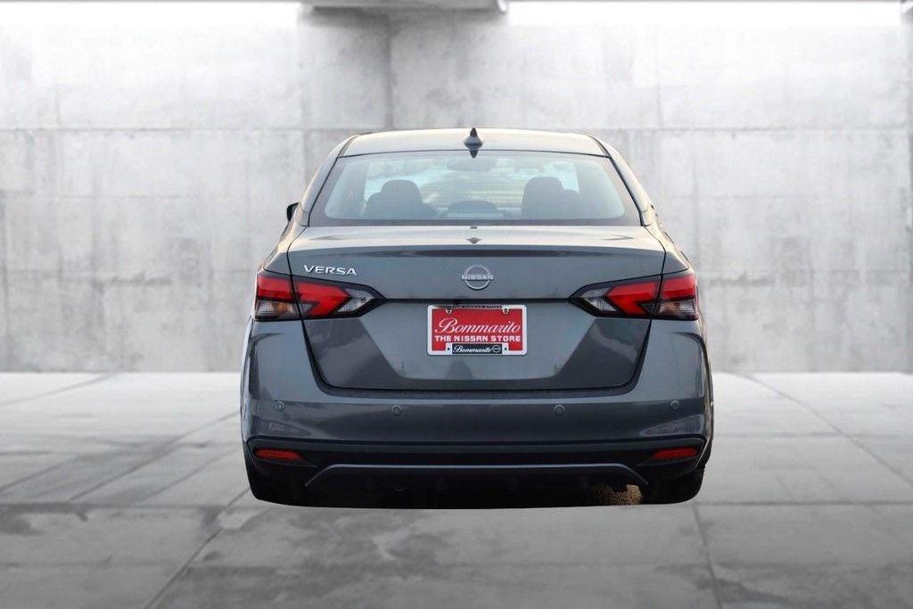 2025 Nissan Versa SV