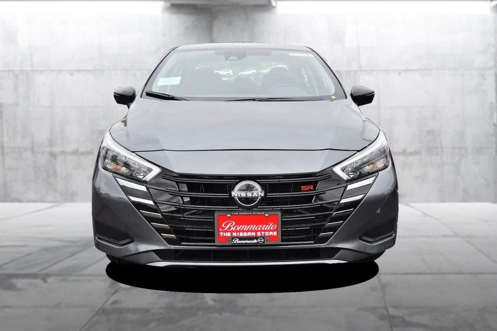 2025 Nissan Versa SR