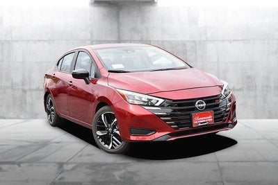 2025 Nissan Versa SR
