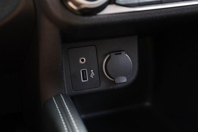 2018 Nissan Kicks SR