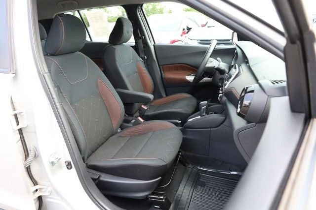 2018 Nissan Kicks SR