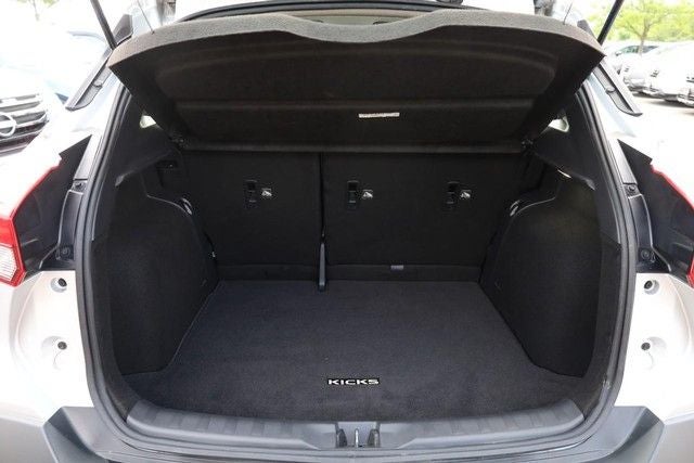 2018 Nissan Kicks SR