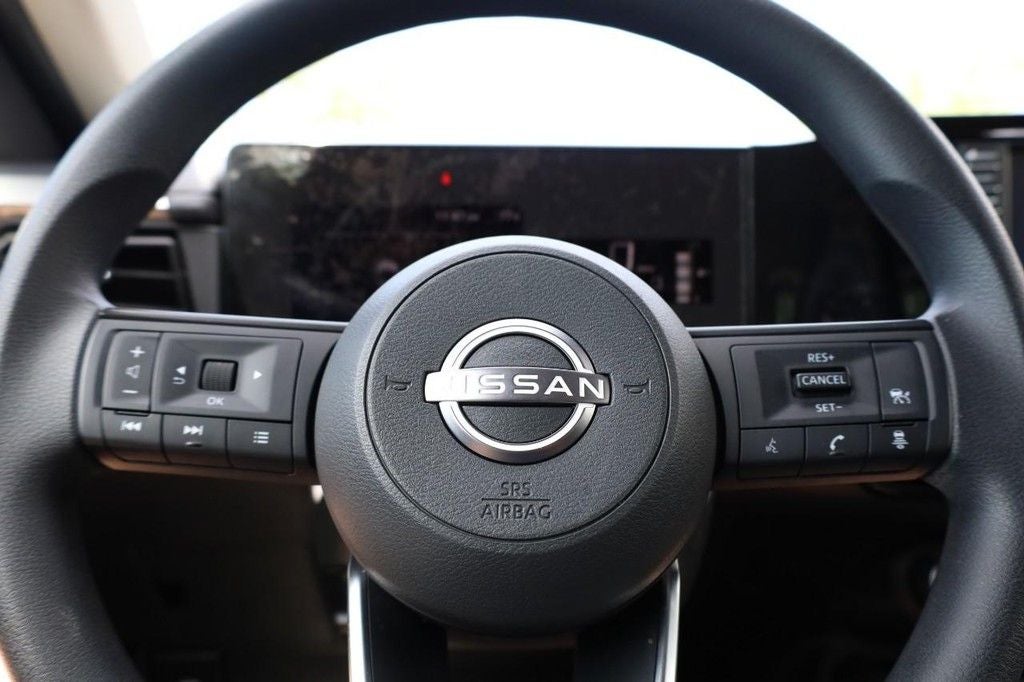 2025 Nissan Kicks S